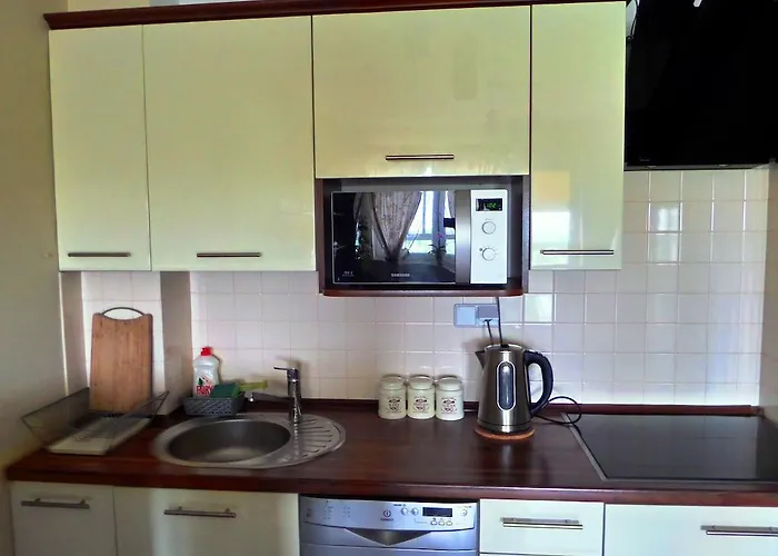 银色49公寓 * 华沙